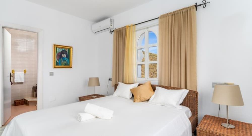 Family Villa, 4 Bedrooms, Pool View
