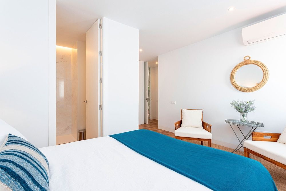Apartment (2 Bedrooms)