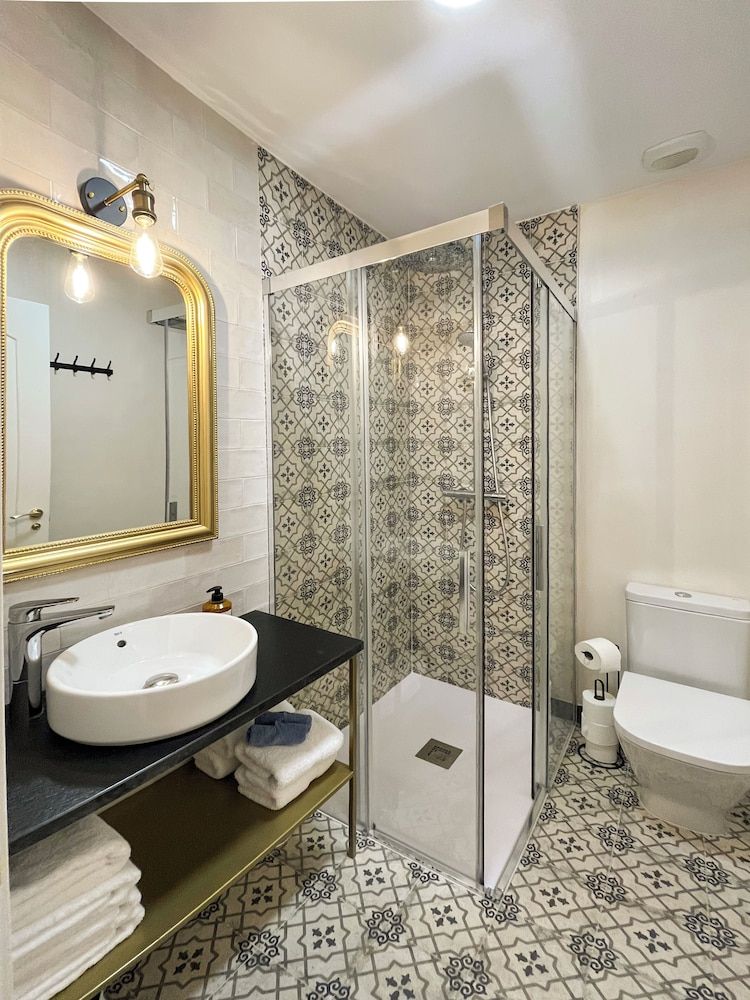 GRECO CERVANTES 5 COLLECTION Deluxe Apartment 8