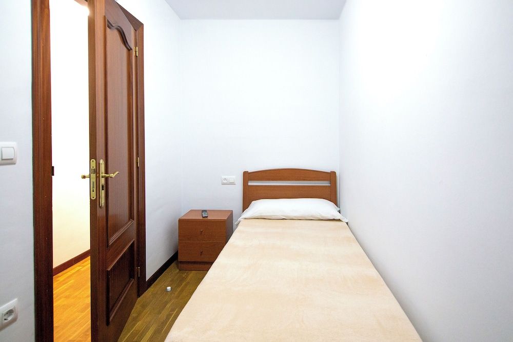 Basic Single Room
