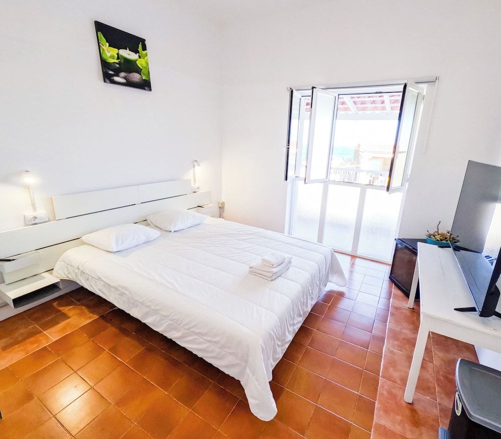Standard Double Room, 1 Double Bed, Private Bathroom (VII)