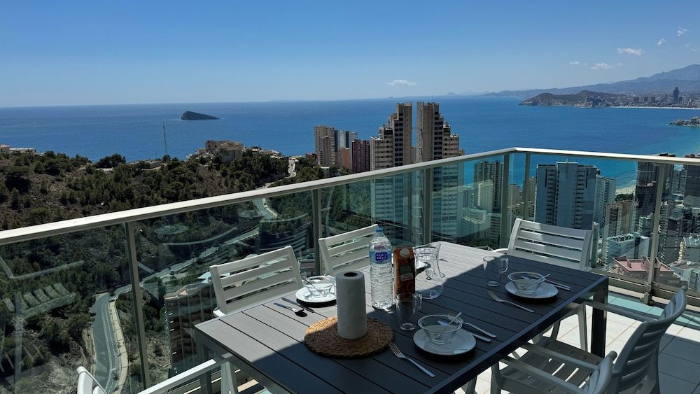 Gallery Apartment, Sea View