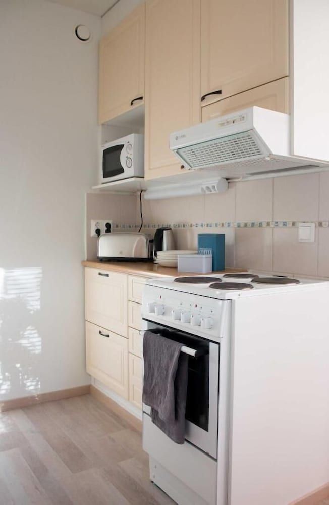 Kotimaailma Alex House Comfort Studio, City View 3