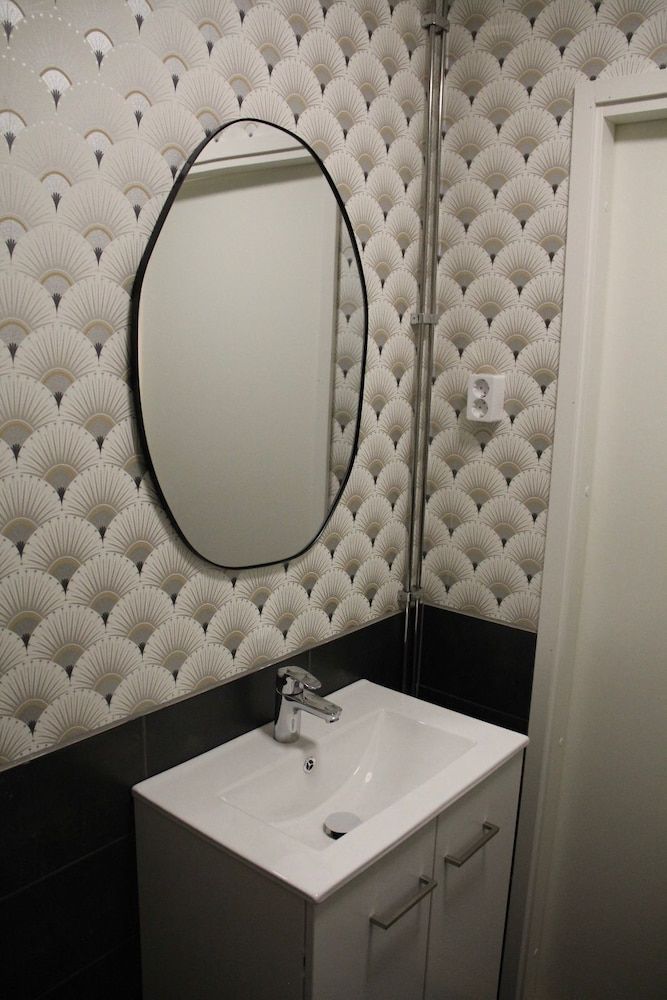 Forenom Boutique Hostel Vaasa Basic Studio, 2 Twin Beds 4