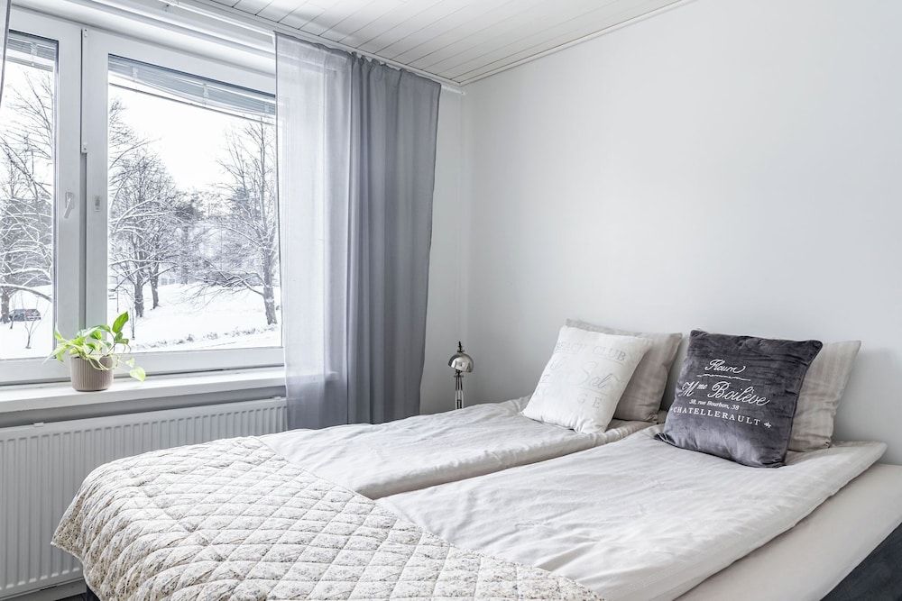 Bright 1BR Apartment next to the Beach Comfort Apartment 3