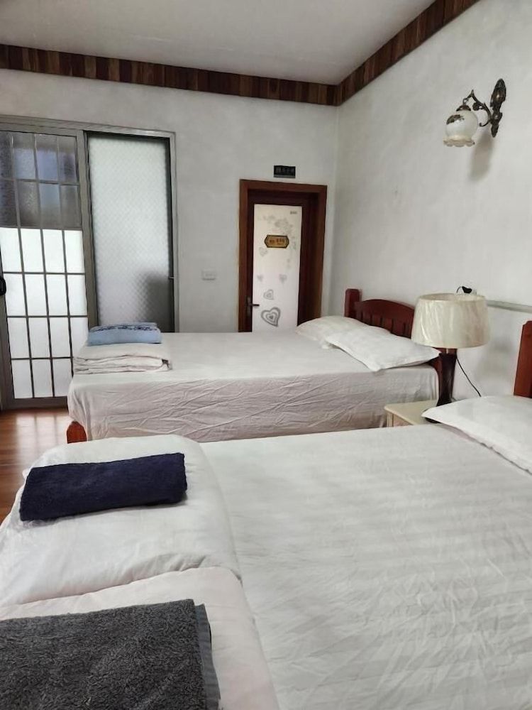 Suva Hideaway Villa Double or Twin Room, Sea View 7