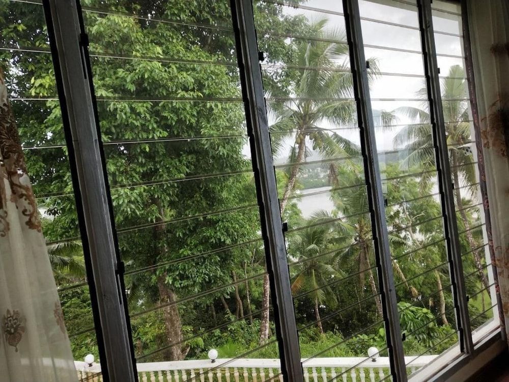 Suva Hideaway Villa Suite, Ocean View 9