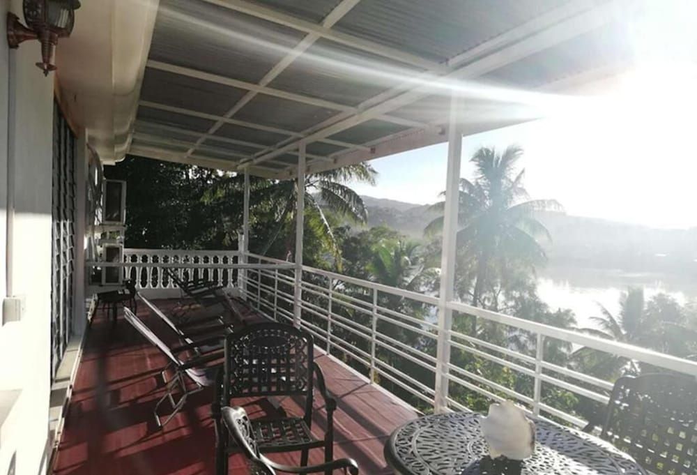 Suva Hideaway Villa Double or Twin Room, Sea View 17