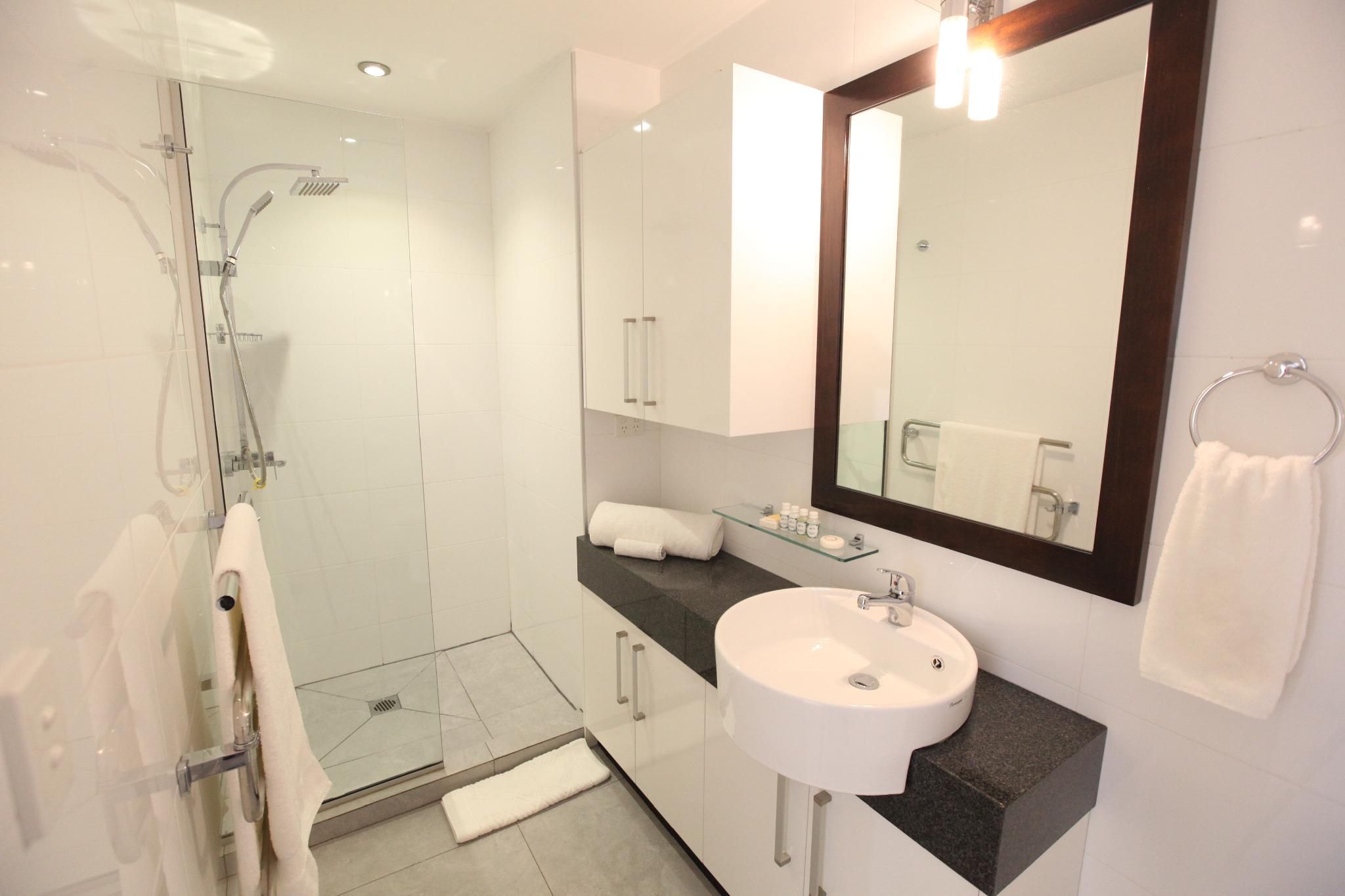 Premiere Apartments Two - Bedroom Apartment