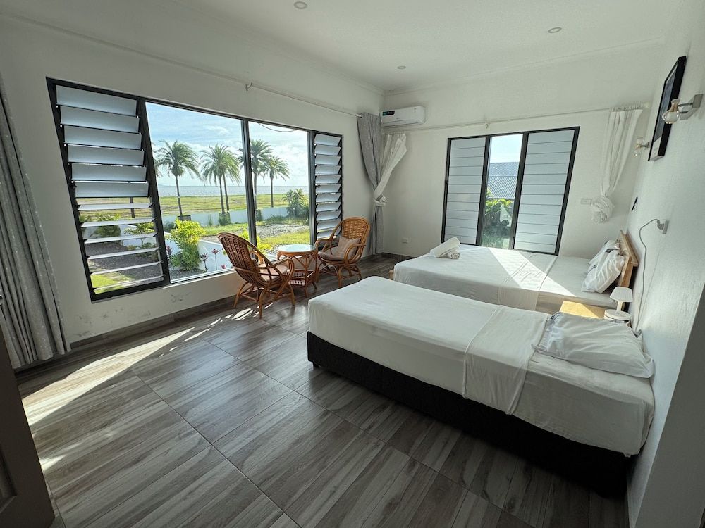 Lake Side Deluxe Villa Superior Villa, 6 Bedrooms, Lakeside 6