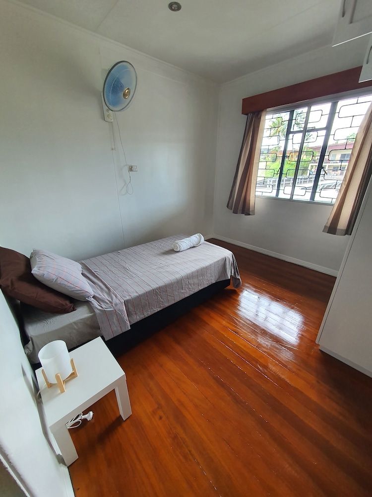 Axis Apartments Premier Apartment 7