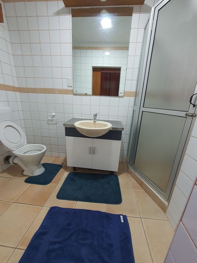 Axis Apartments Premier Apartment 27