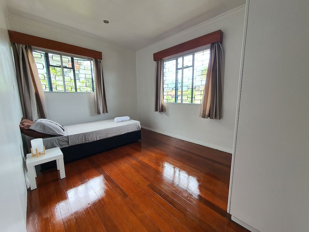 Axis Apartments Premier Apartment 18