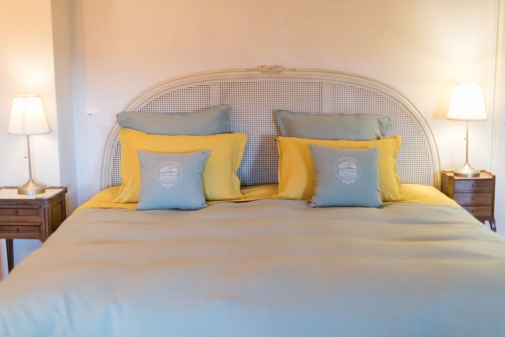 Domaine de la Cascade Parfumée Romantic Double Room, 1 King Bed, Terrace 5