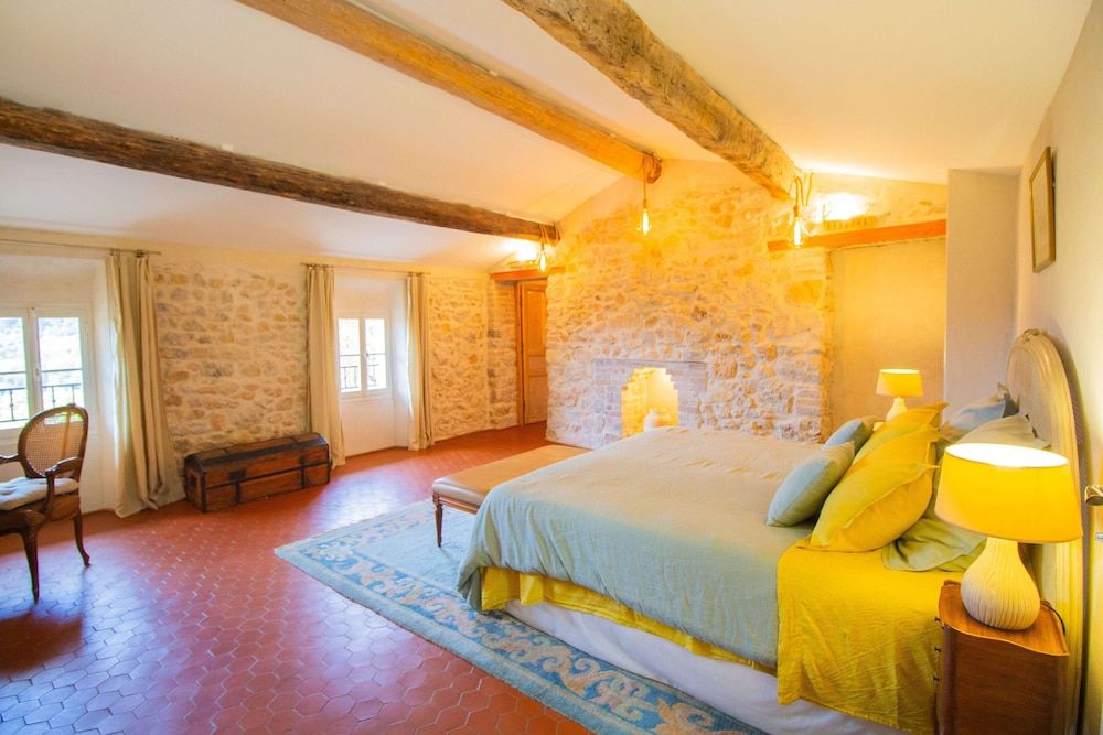 Domaine de la Cascade Parfumée Romantic Double Room, 1 King Bed, Terrace 3