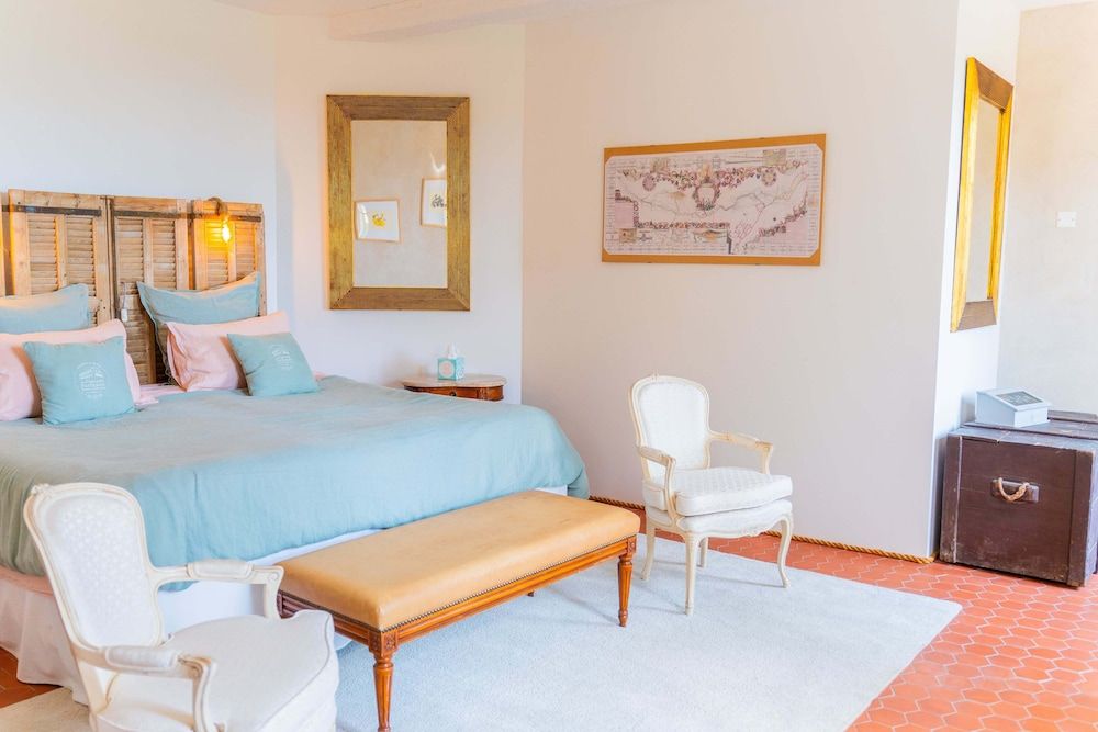 Domaine de la Cascade Parfumée Exclusive Double Room, 1 King Bed, Hot Tub 2