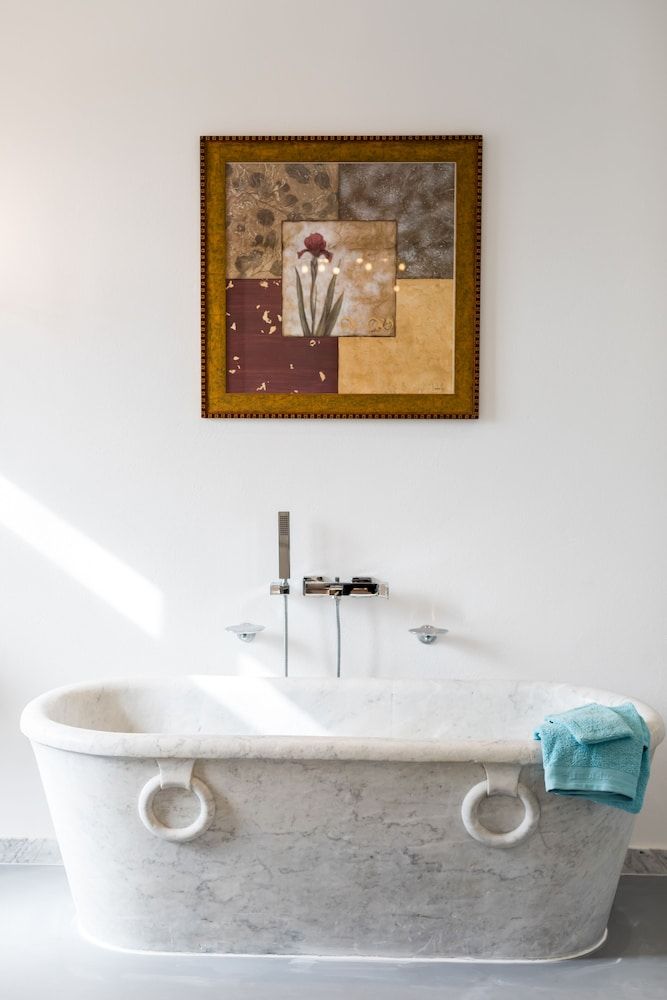 Domaine de la Cascade Parfumée Elite Double Room, Accessible 5