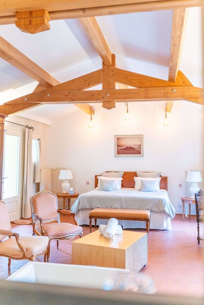 Grand Double Room, 1 King Bed, Terrace