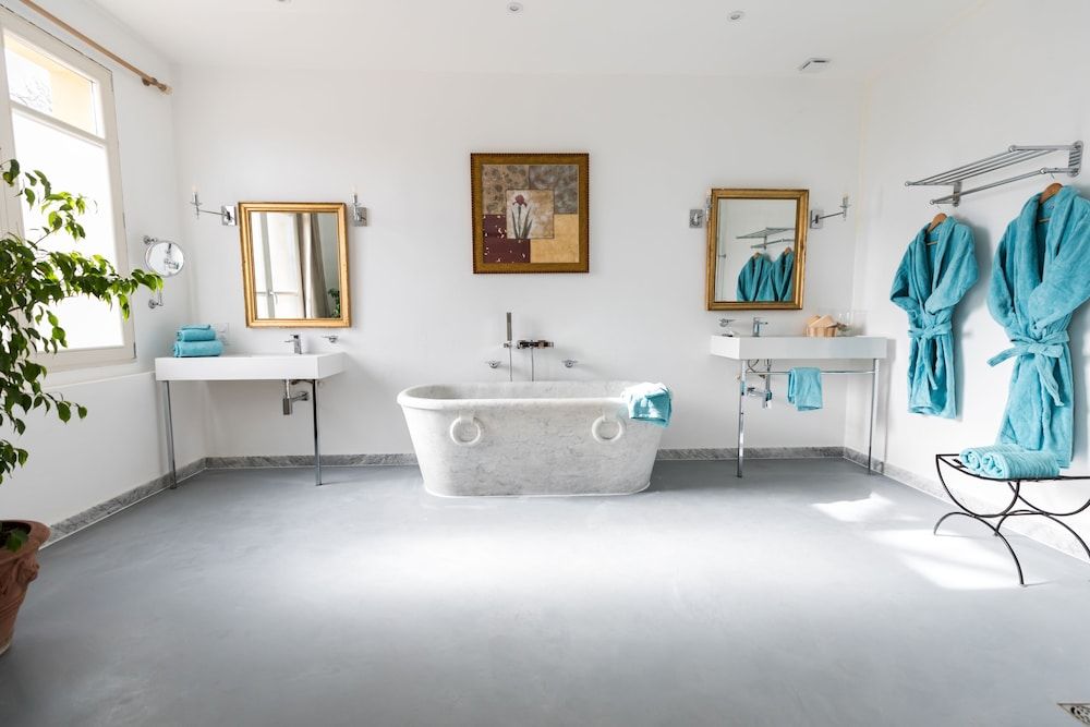 Domaine de la Cascade Parfumée Elite Double Room, Accessible 6