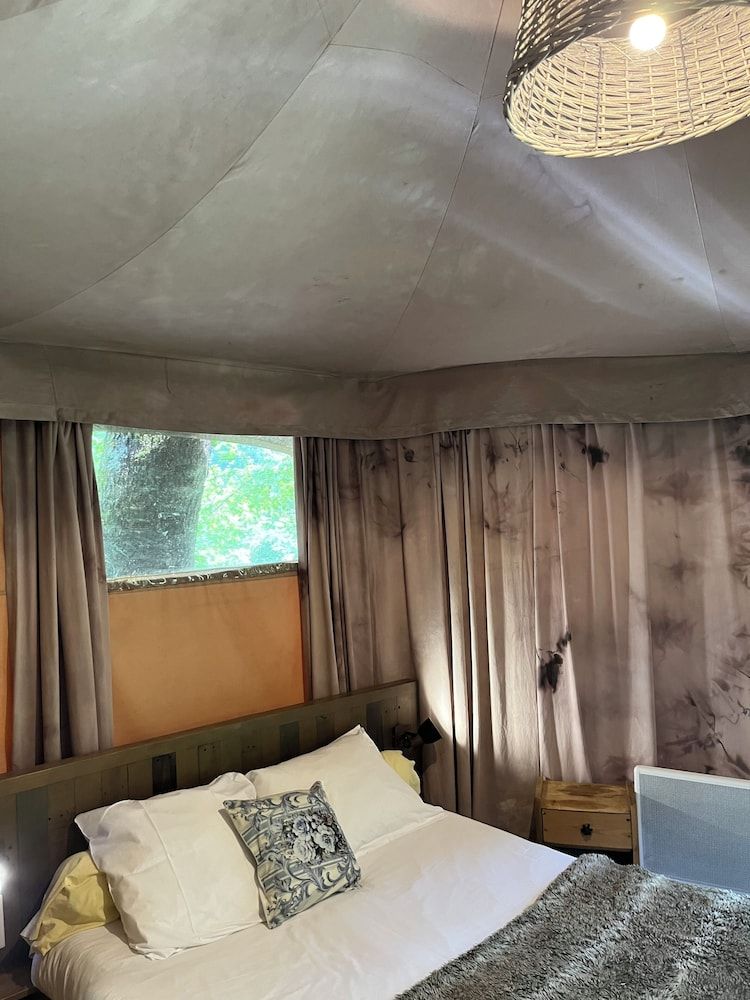 Economy tent (Guetteur)