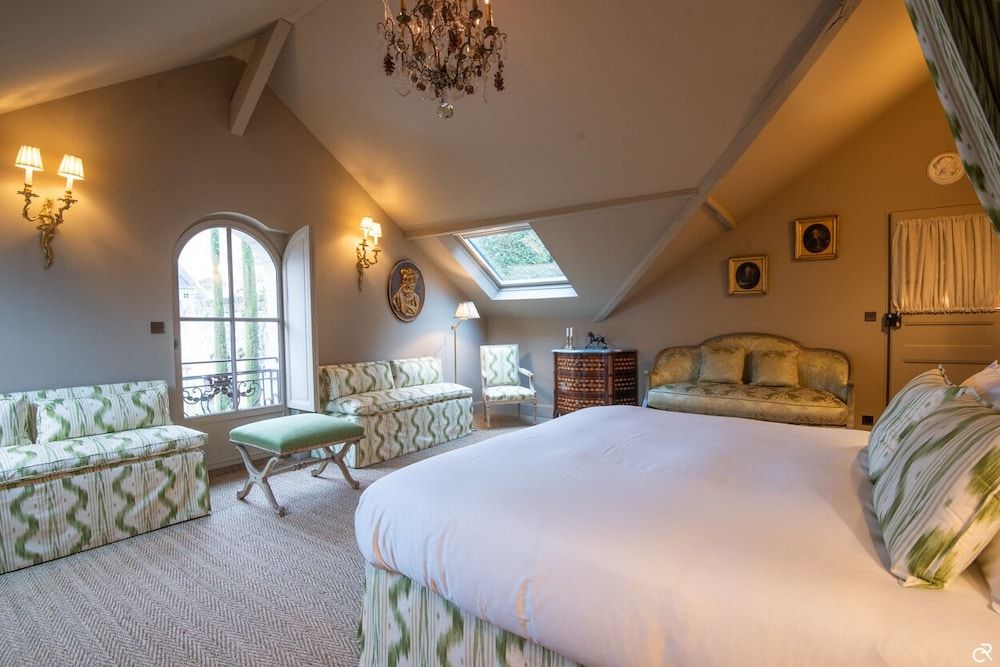 MANOIR DES BASSES RIVIERES