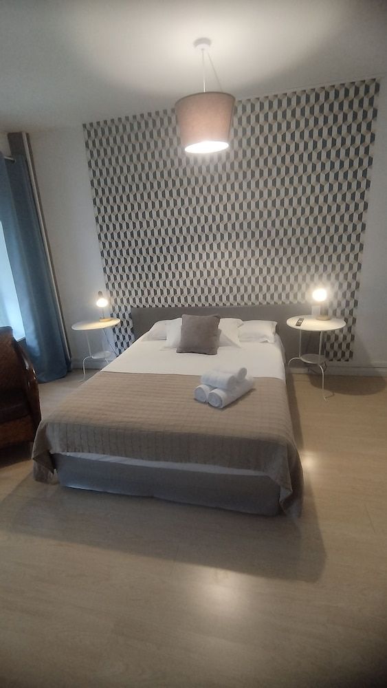 Hôtel les Thermes Superior Double Room