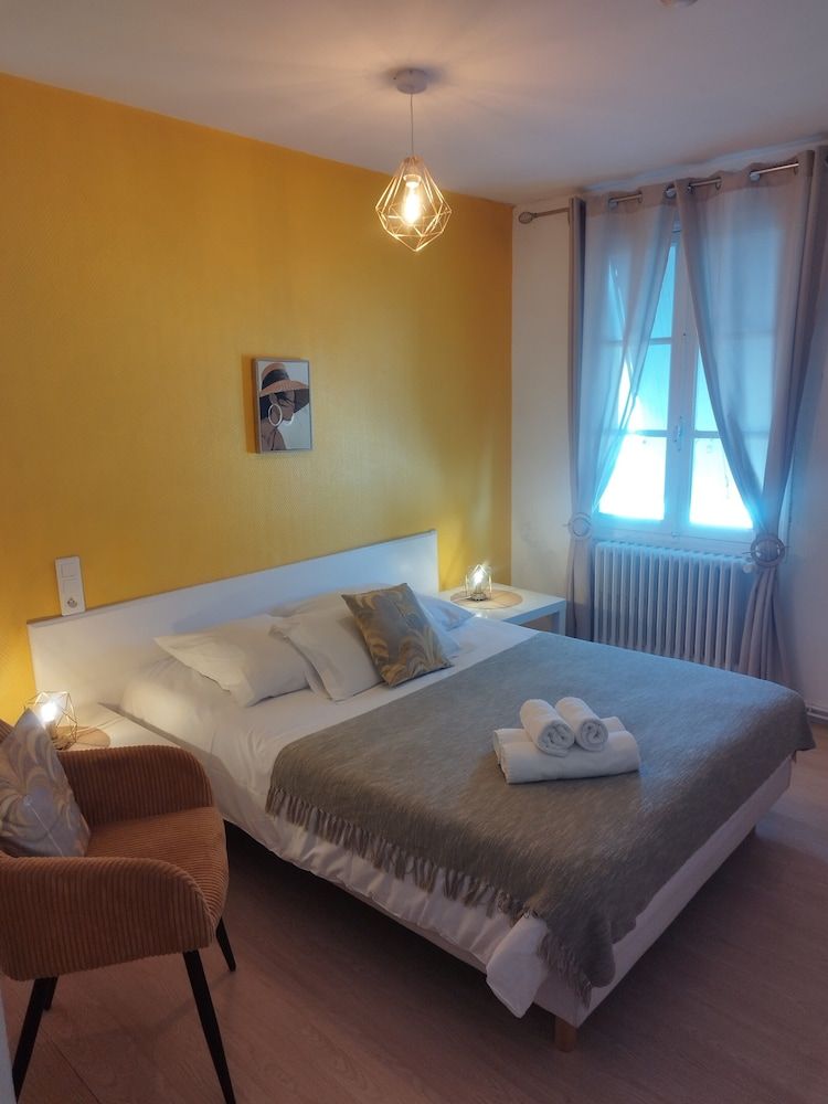 Hôtel les Thermes Standard Double Room 3