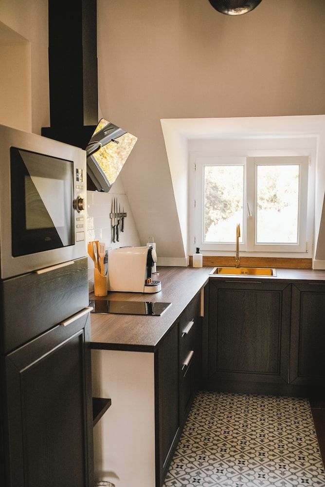 Normandy Etretat Deluxe Apartment, City View 11