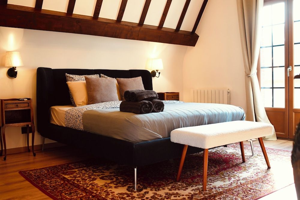 Normandy Etretat Deluxe Apartment, City View 2