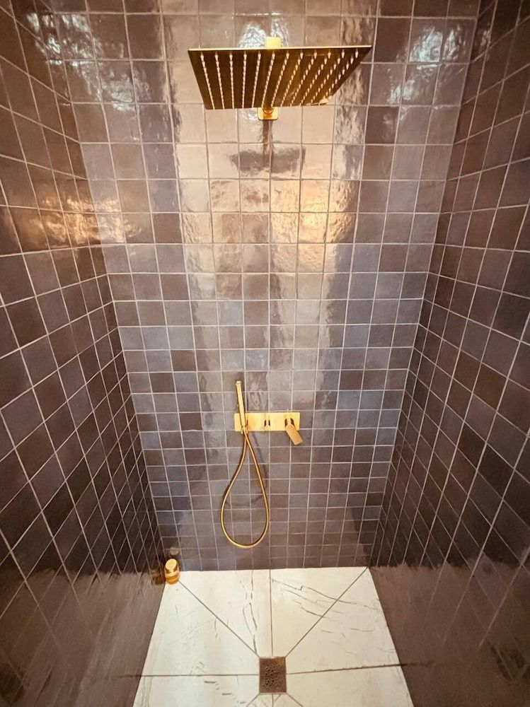 Normandy Etretat Deluxe Apartment 8