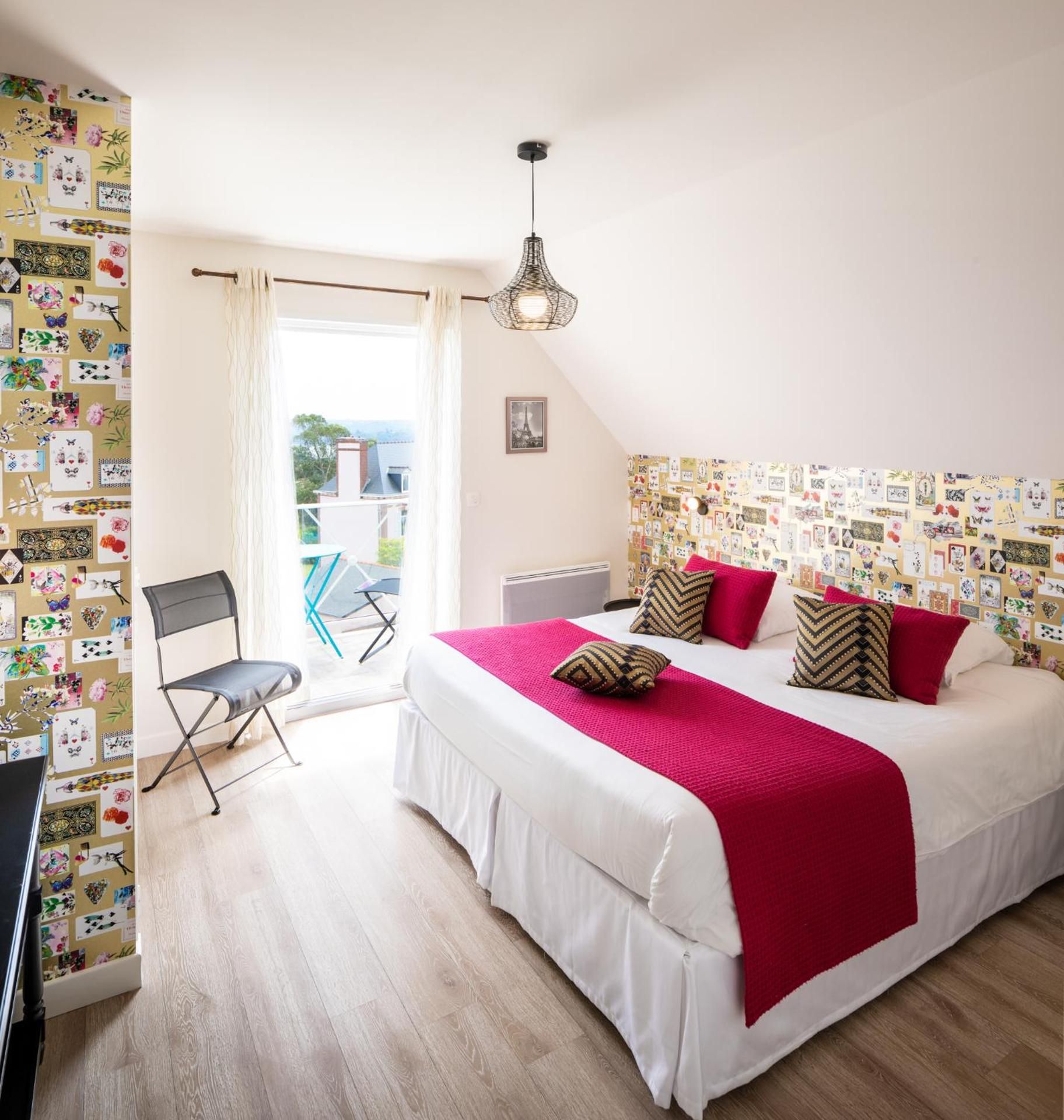 Double Room with Balcony and Sea View