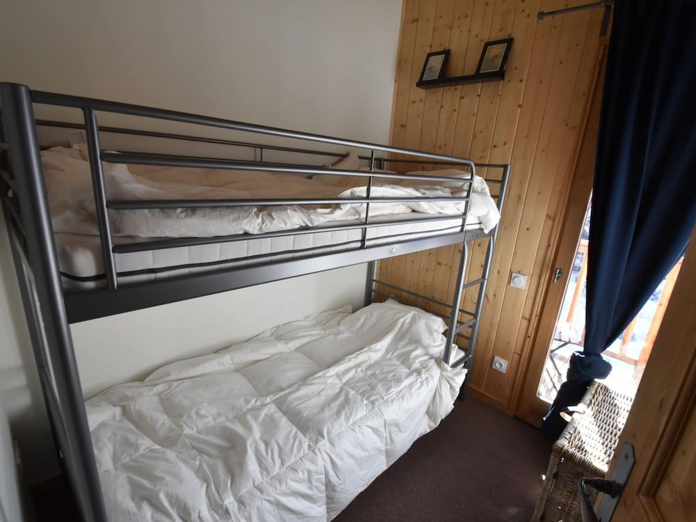 Classic Chalet, 4 Bedrooms