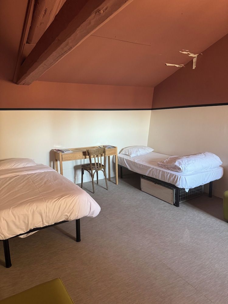 Triple Room with Ensuite Bathroom