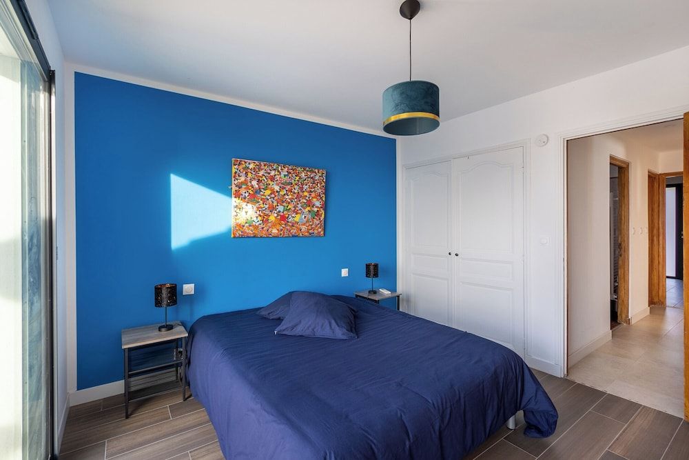 Comfort Villa, Sea View
