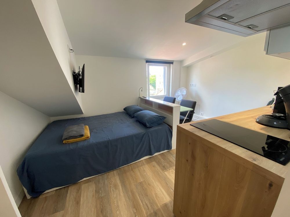 Apt 6 - Le Repos des Thermes Residence - Studio on the top floor