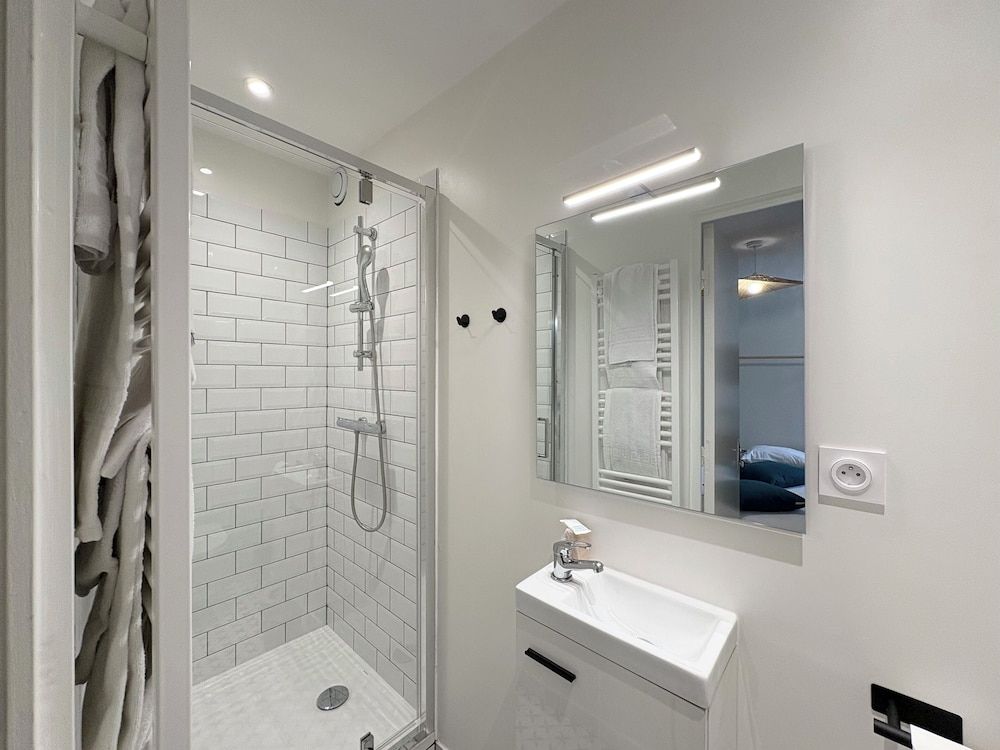 Hôtel le Terminus et son restaurant Côte à Côte Superior Double Room 13