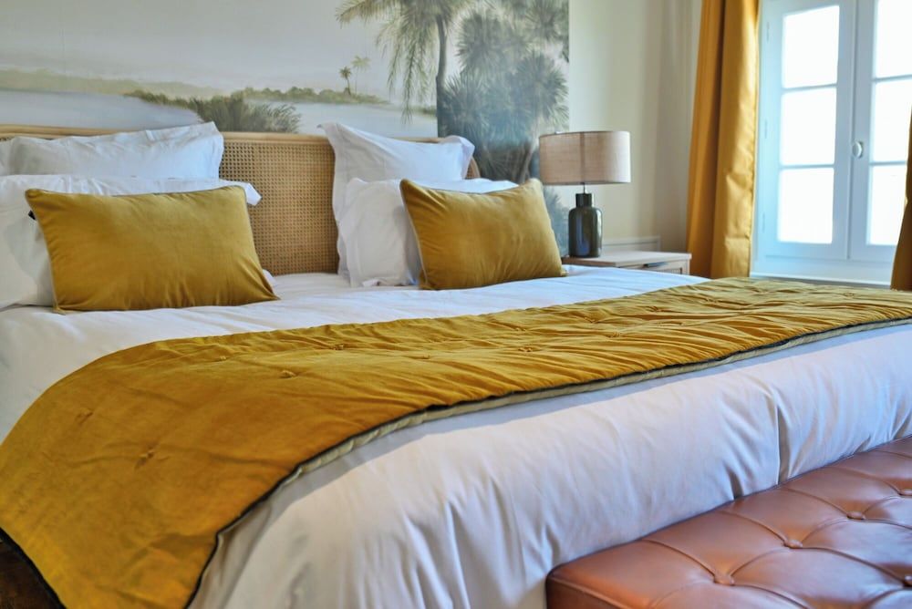 PAVILLON DES MILLESIMES Deluxe Studio, 1 King Bed, Kitchenette, City View