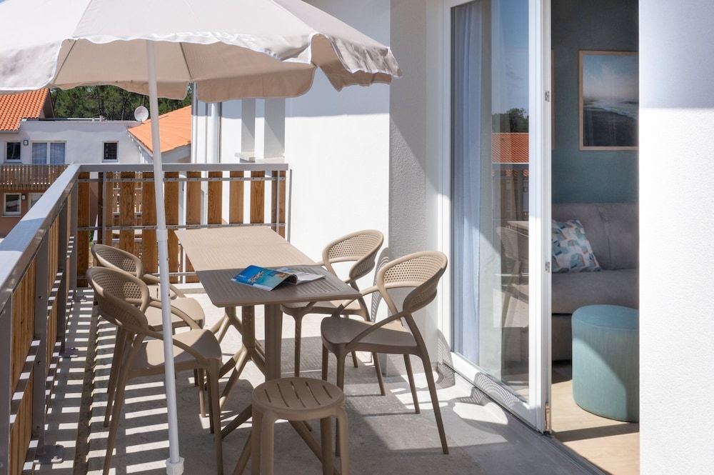 Apartment, 3 Bedrooms, Balcony