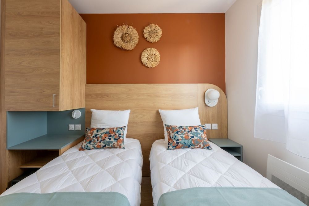 Apartment, 2 Bedrooms, Balcony