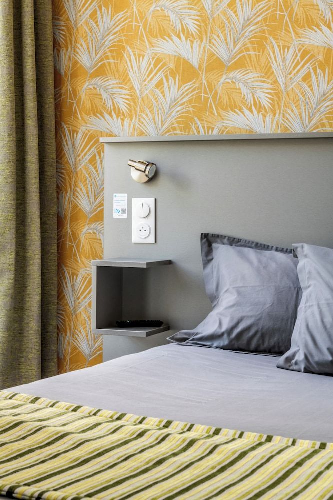 SmartAppart Caen République Premium Studio, City View 4