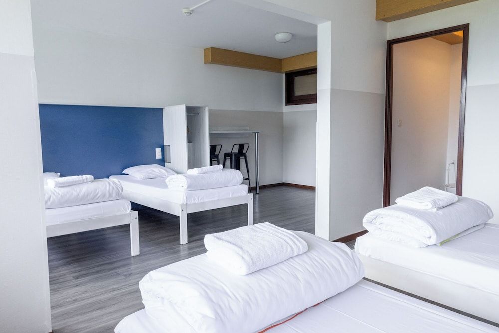 Côté Lac Hostel Family Studio Suite, Kitchenette 3