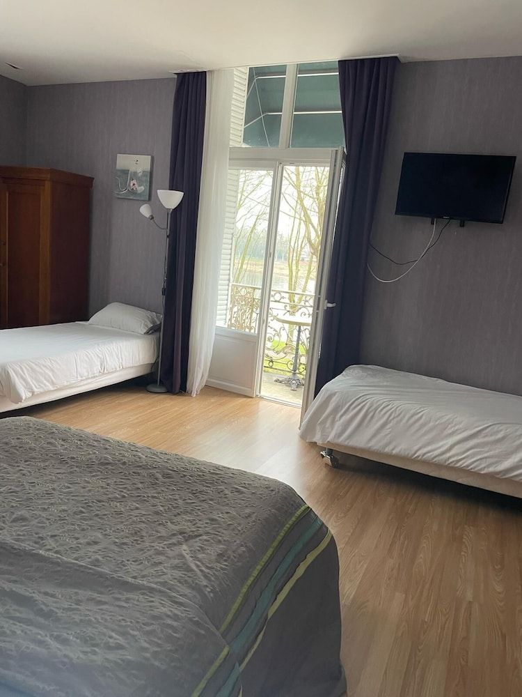 Hôtel le Beau Site la Poularde Restaurant