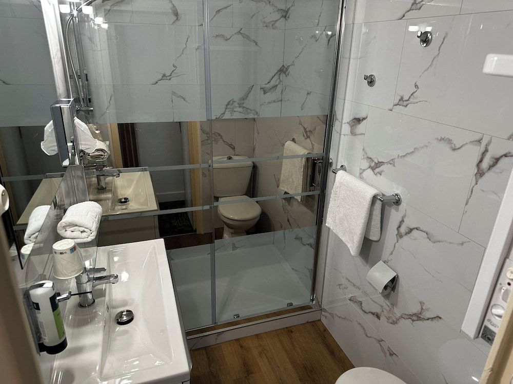 Logis Hôtel le Passiflore Deluxe Double Room 6