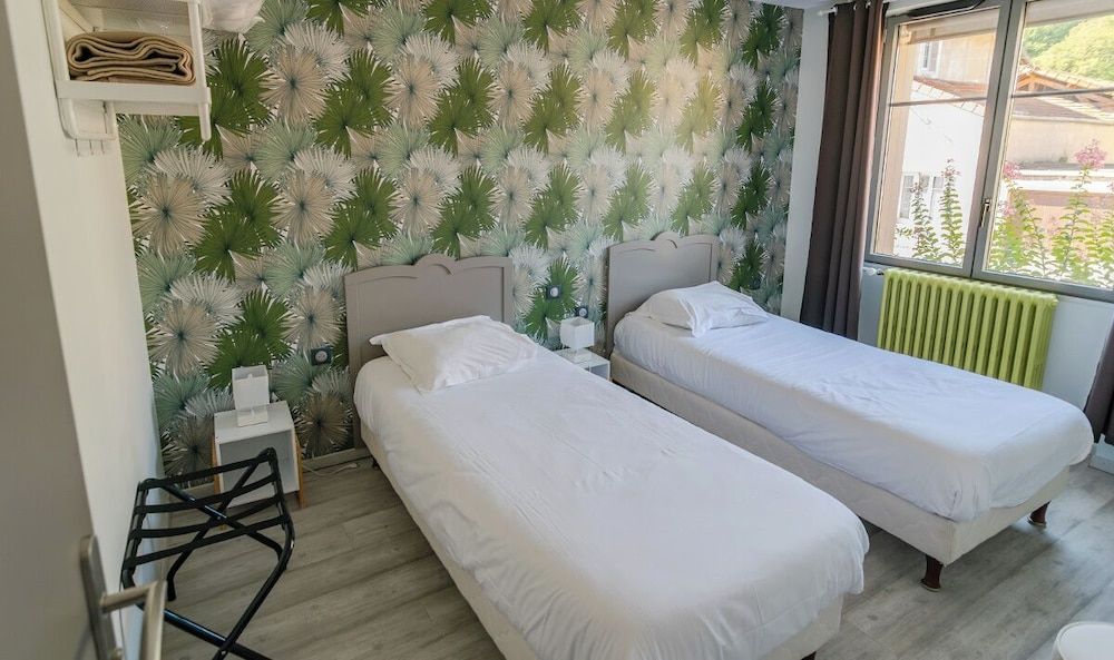Hôtel de l'Abbaye Twin Room 2