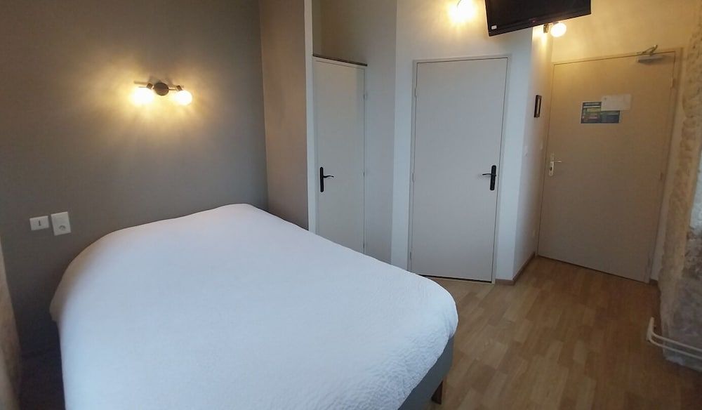 Double Room, 1 Double Bed, Corner