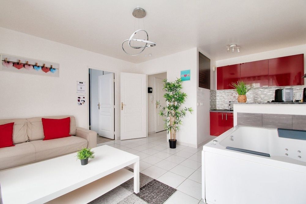 123home- Loft&spa Deluxe Apartment, Garden View 8