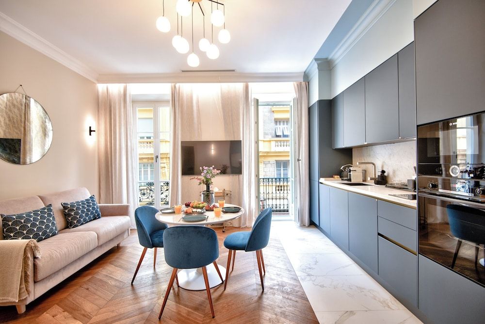 APARTHOTEL 9 ALBERTI Apartment, Balcony, City View 8