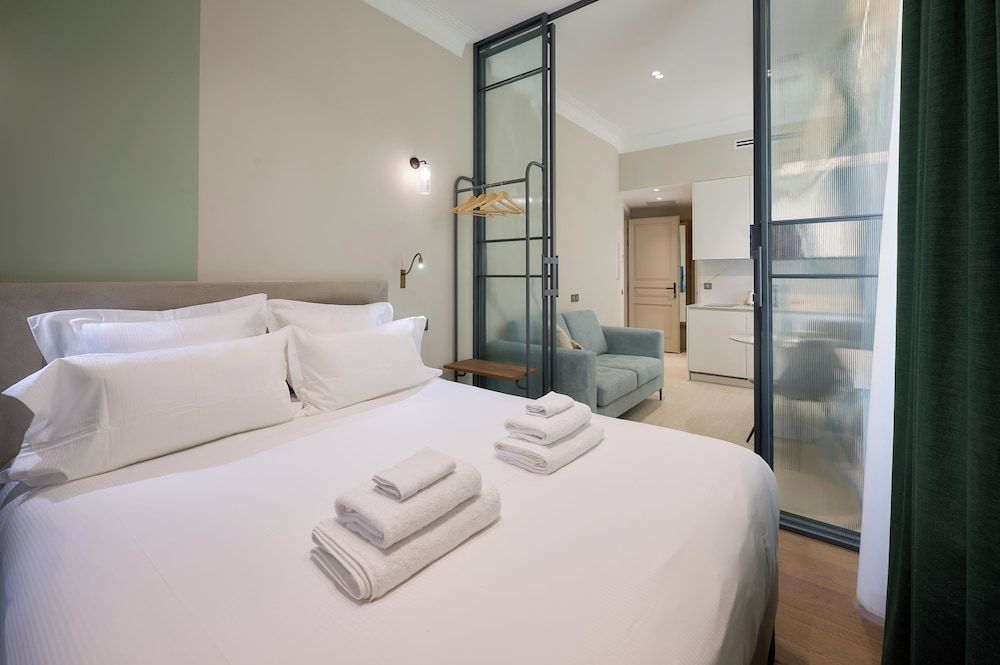 APARTHOTEL 9 ALBERTI Design Apartment, 1 Queen Bed with Sofa bed, Balcony 12