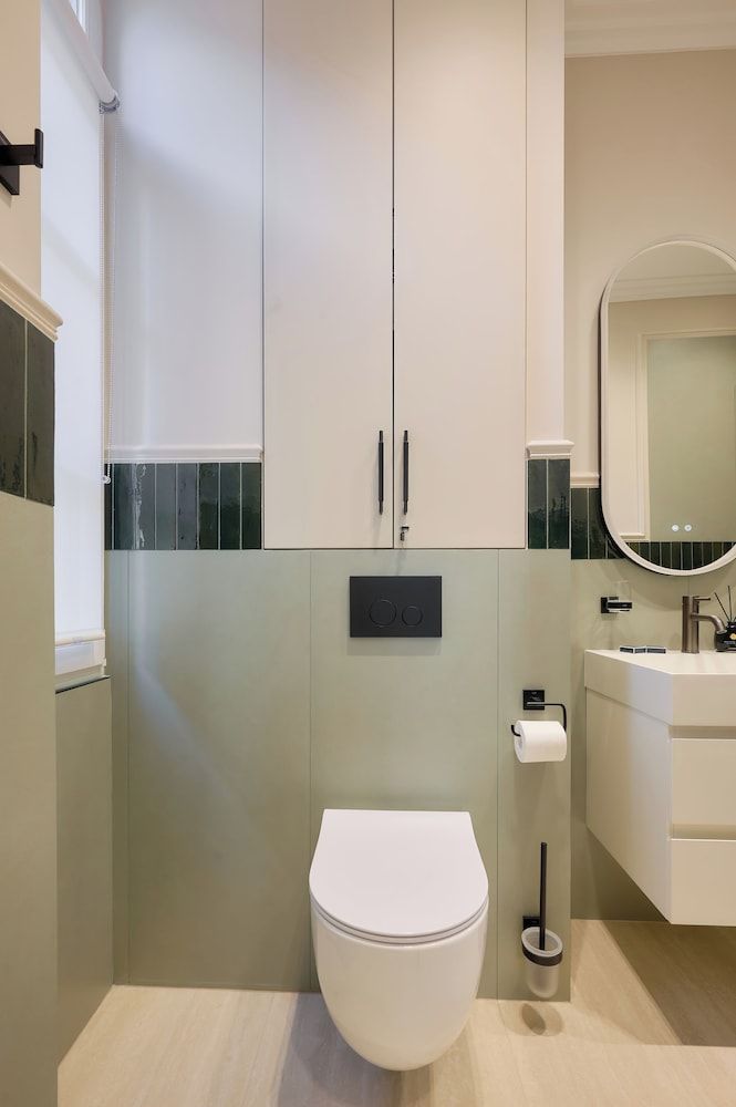 APARTHOTEL 9 ALBERTI Design Studio, 1 Queen Bed, Courtyard View 7