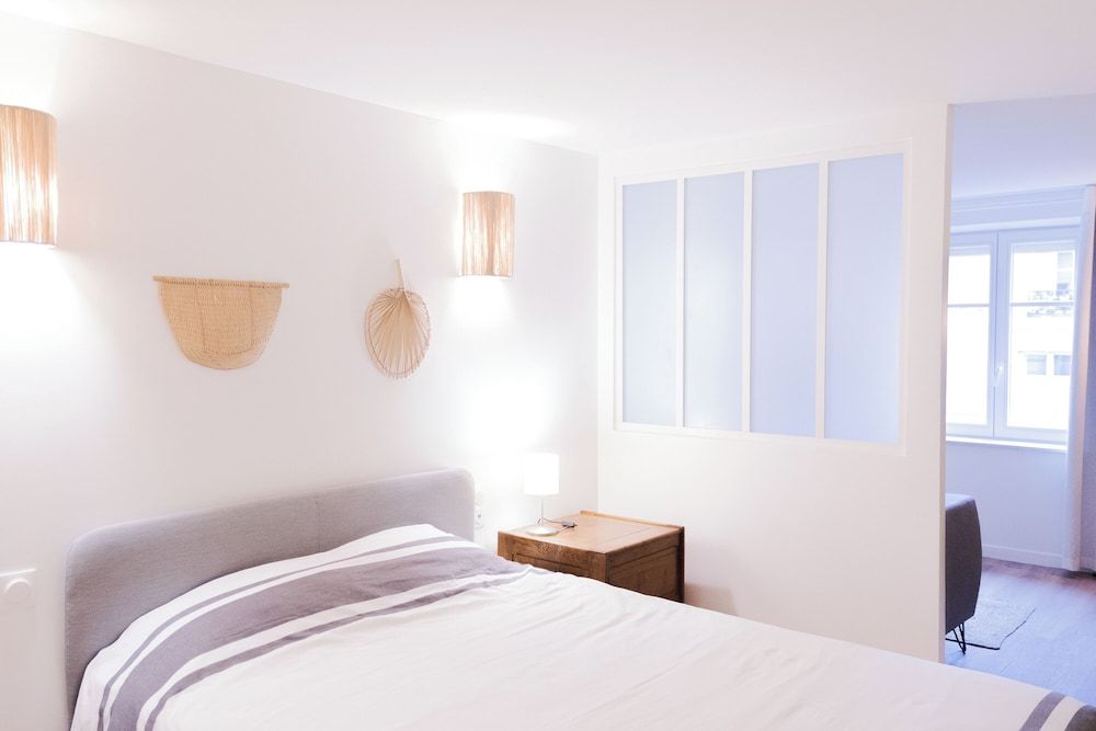 Superior Apartment, City View
